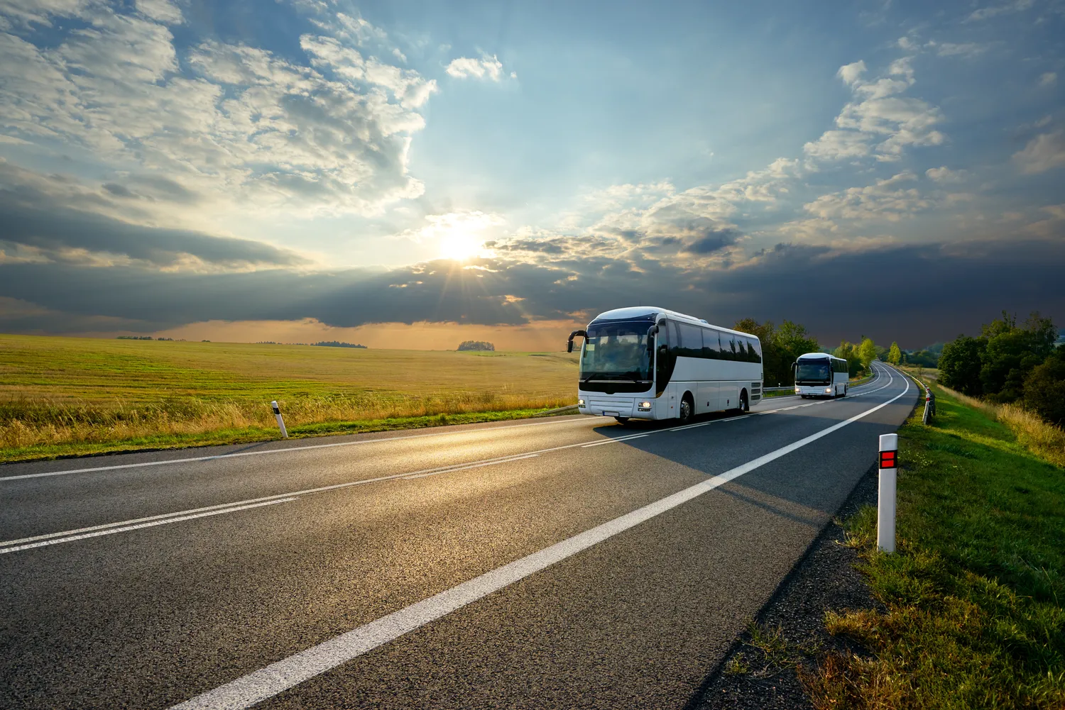 Jak napisać zamówienie na autokar?